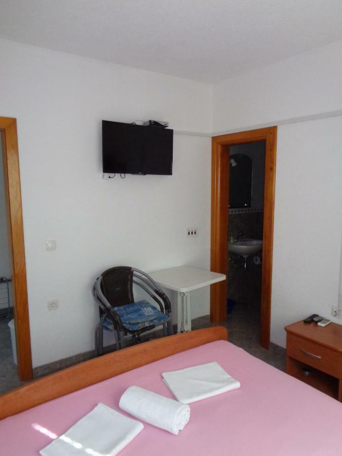 Apartments Rados Lokva Rogoznica Ngoại thất bức ảnh
