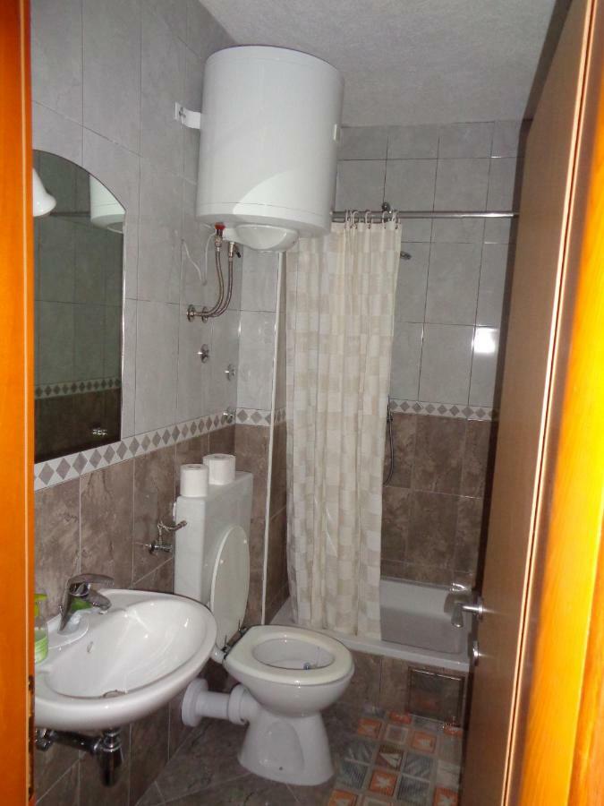Apartments Rados Lokva Rogoznica Ngoại thất bức ảnh