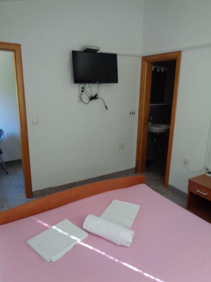 Apartments Rados Lokva Rogoznica Ngoại thất bức ảnh