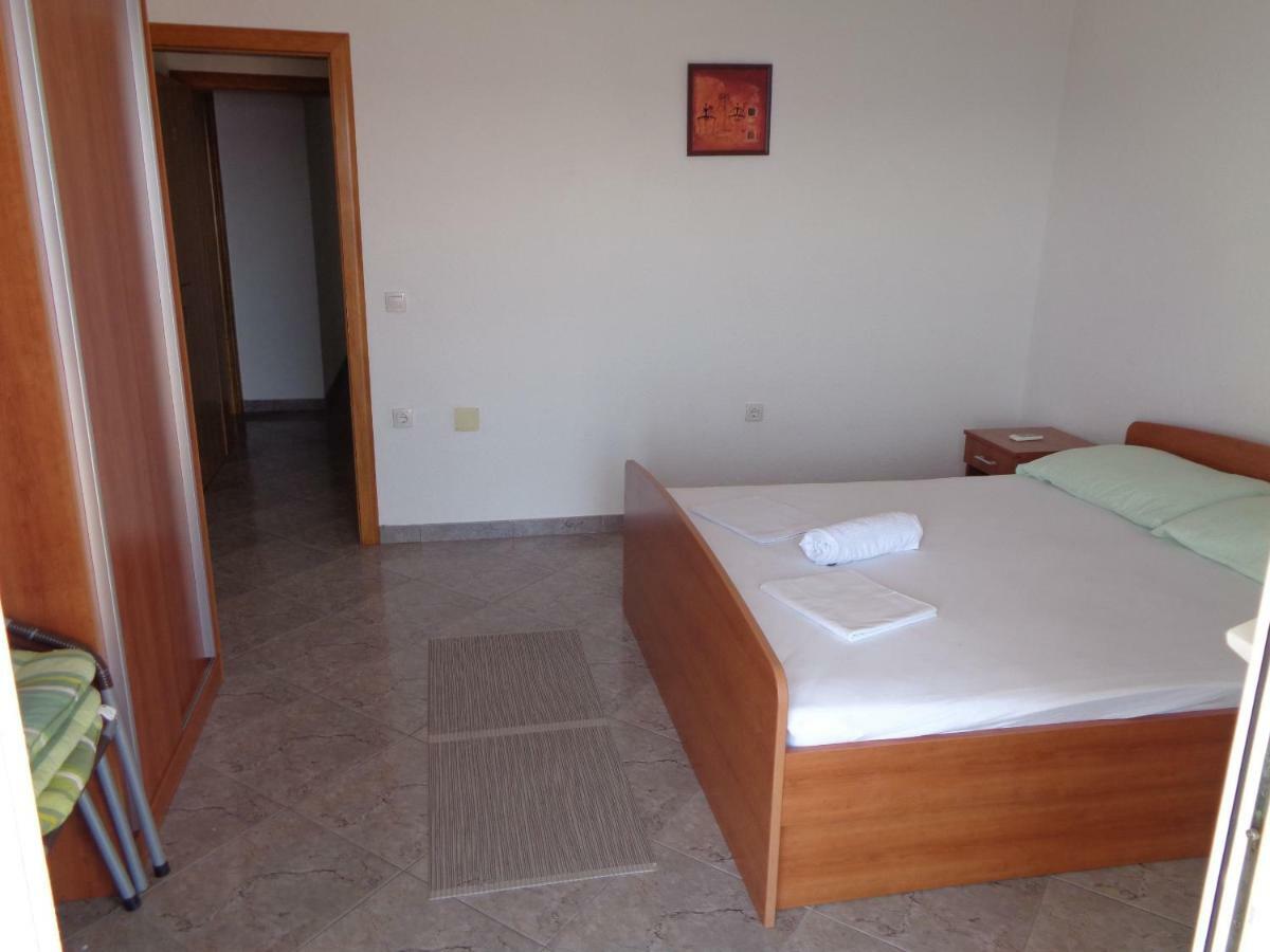 Apartments Rados Lokva Rogoznica Ngoại thất bức ảnh